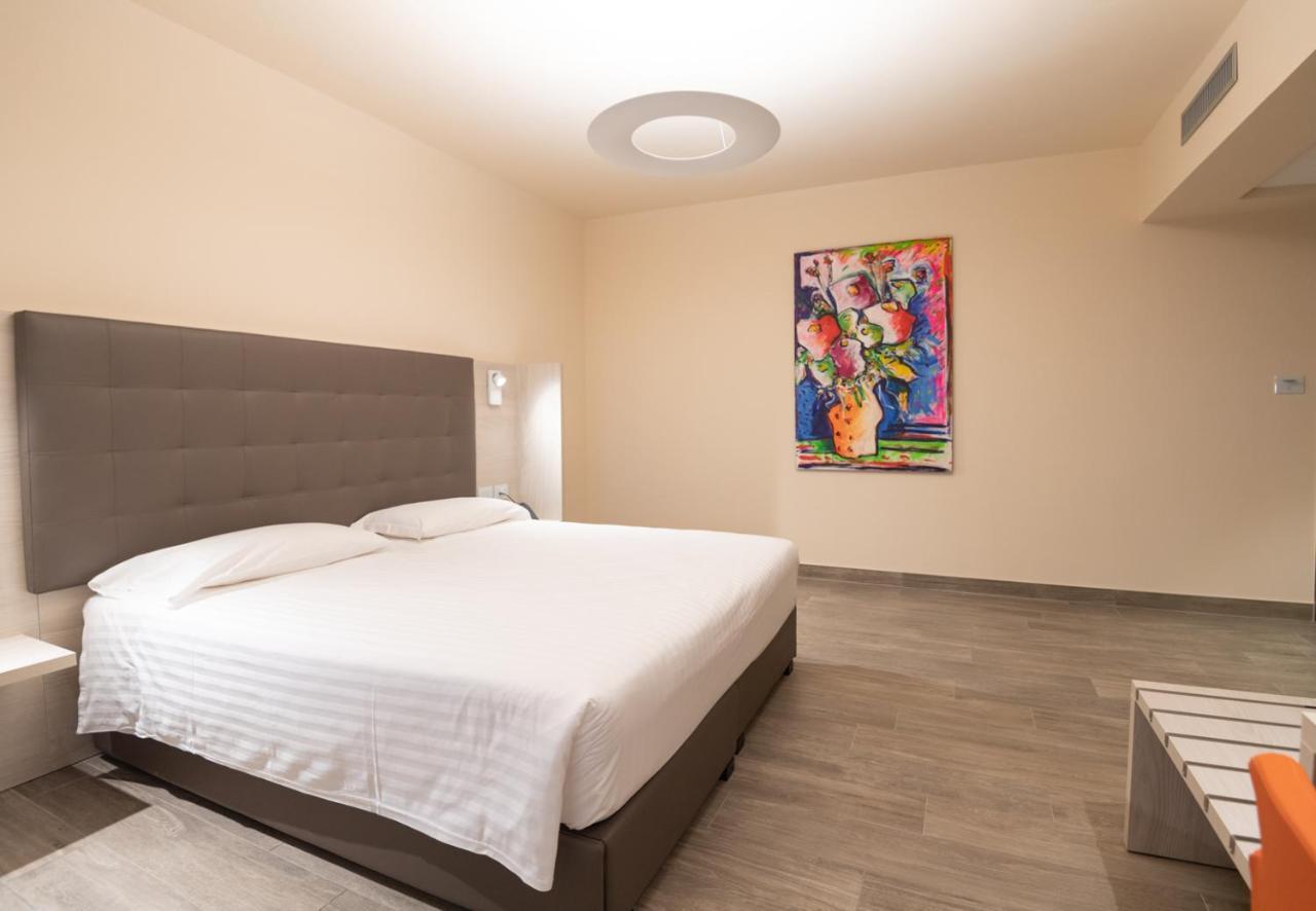 Bhotel Lagonegro Ngoại thất bức ảnh