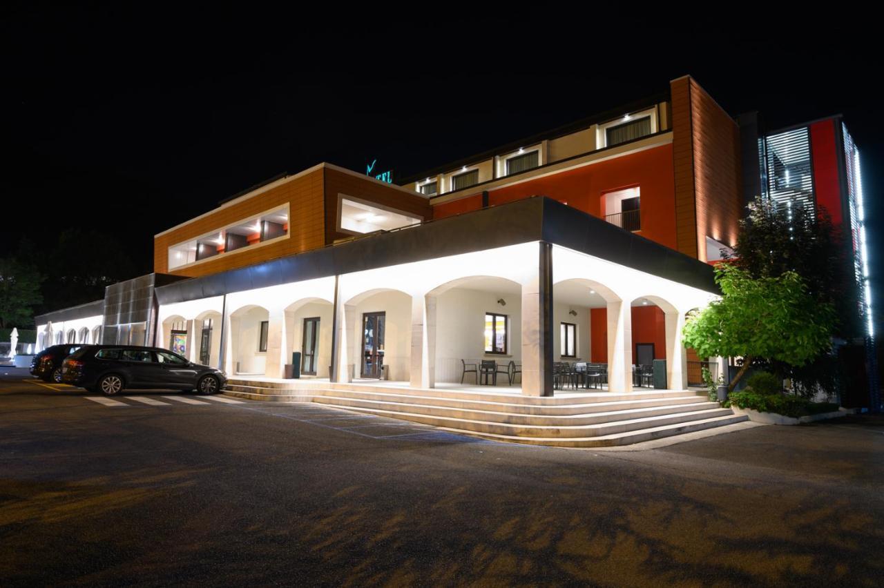 Bhotel Lagonegro Ngoại thất bức ảnh